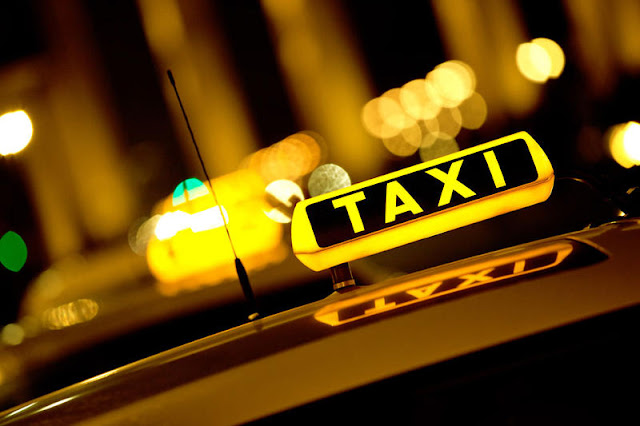 maxi taxi Melbourne    