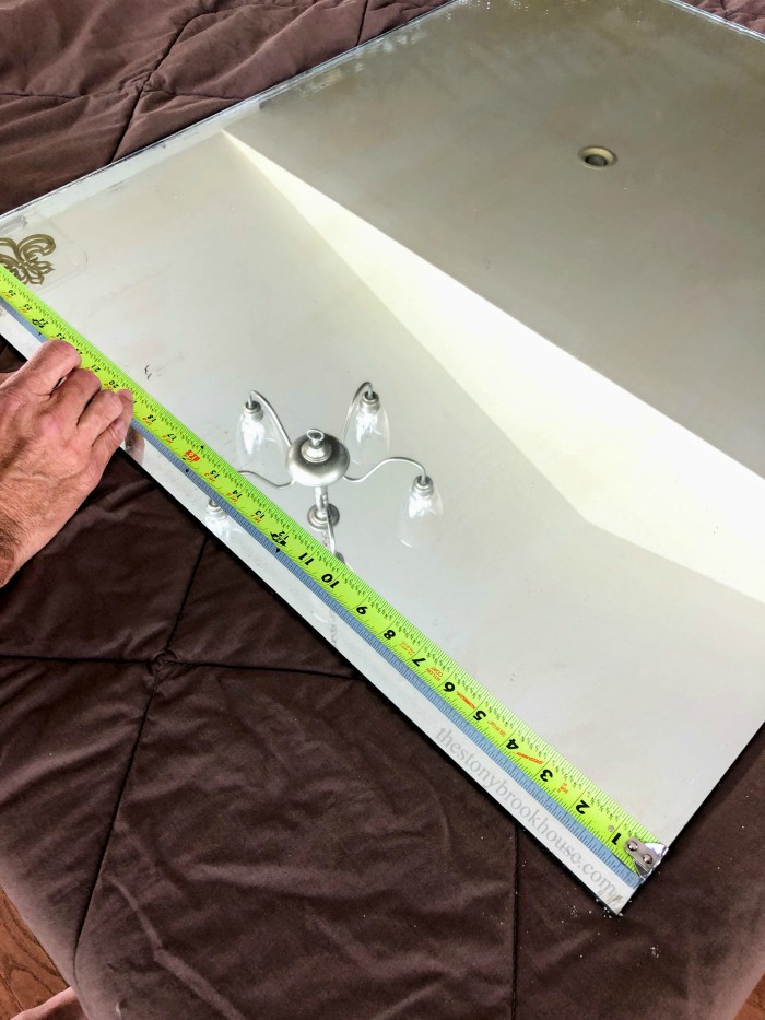 Measuring the mirror for cutting