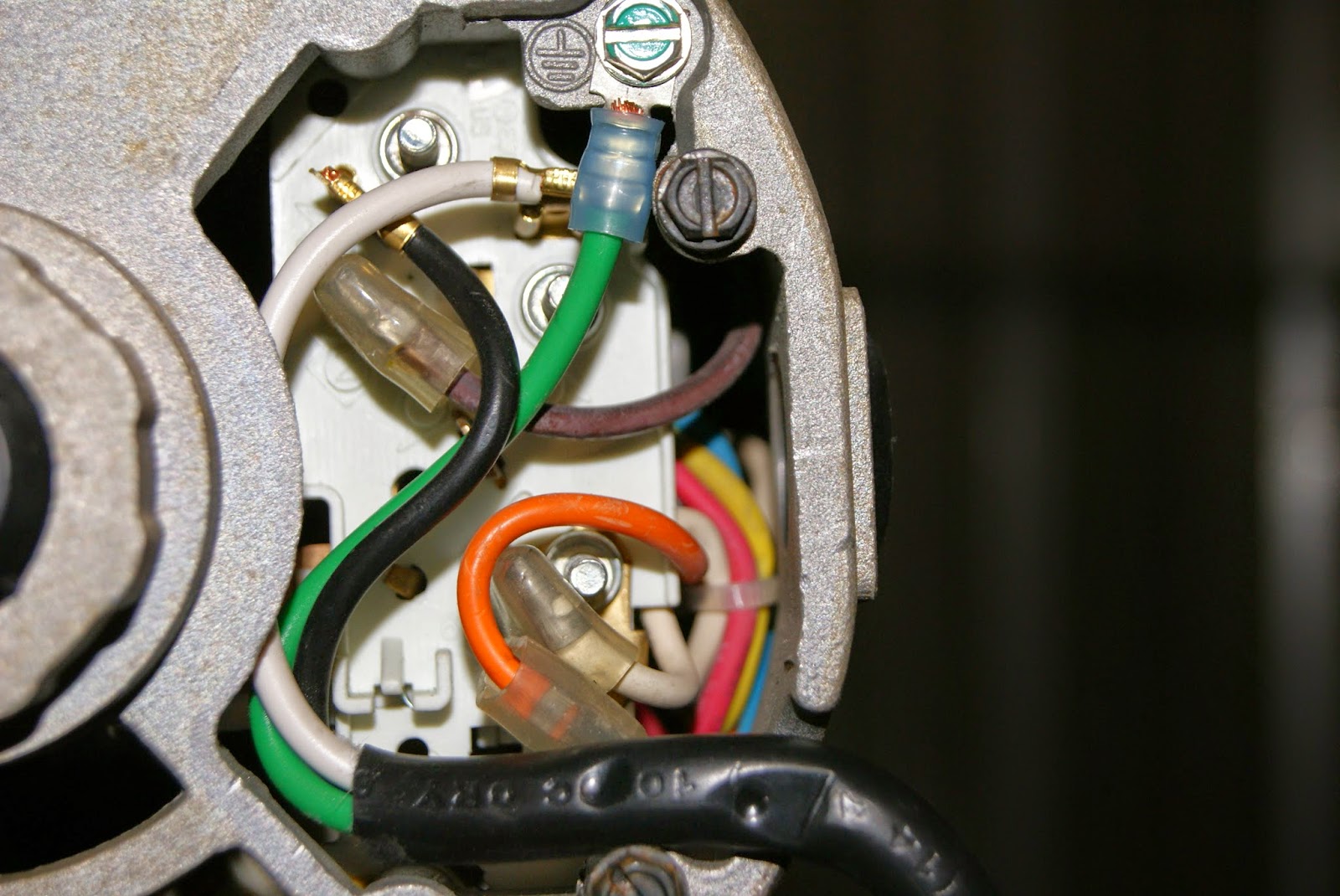 115 Volt Wiring Diagrams