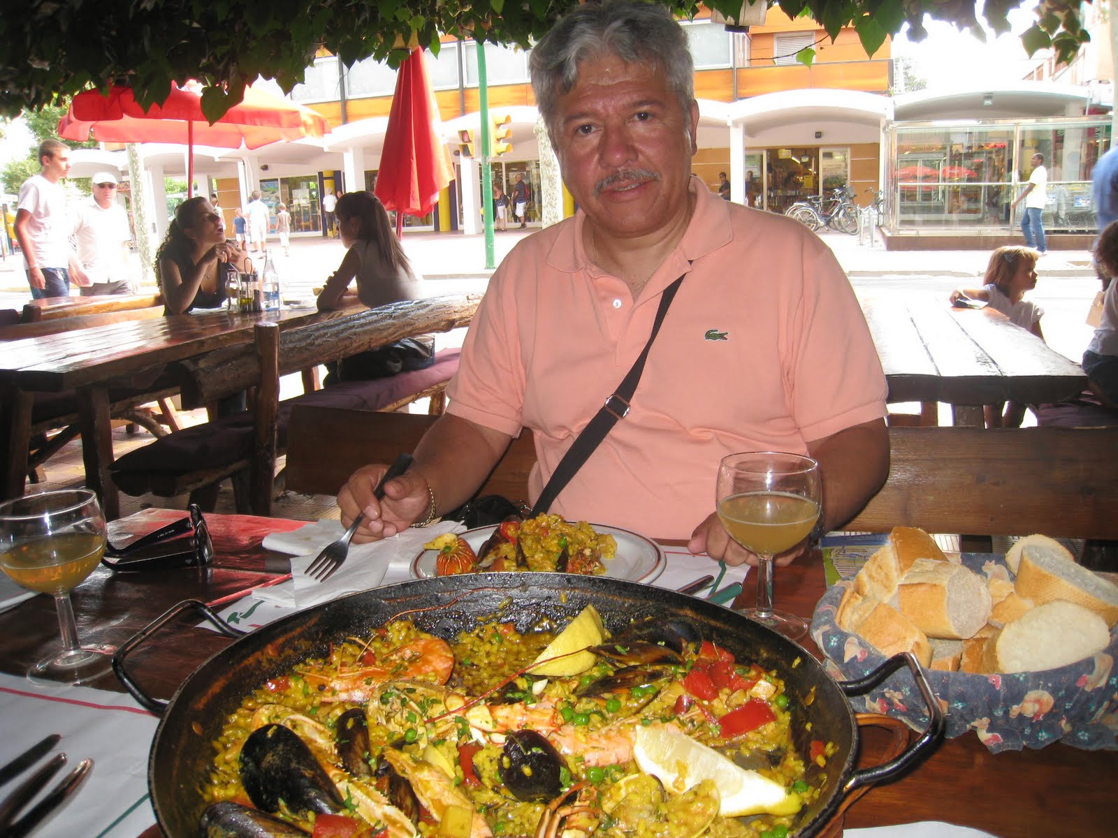 Familia MahechaGomez Como hacer Paella Valenciana (Verduras y Carne o