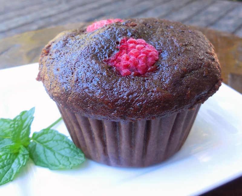 Chocolate%2BZucchini%2B%2526%2BRaspberry%2BMuffins