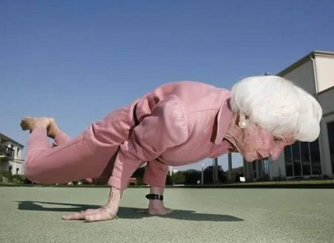 Nenek Ditolak Beli Roti Pakai Uang Tunai di Halte TJ Monas: Roti O Bereaksi, BI Bersikap Tegas