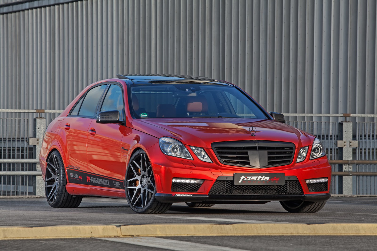 Mercedes Benz e63 w212