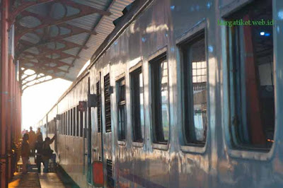 Perpanjangan Rute KA Mutiara Selatan Hingga Stasiun Malang