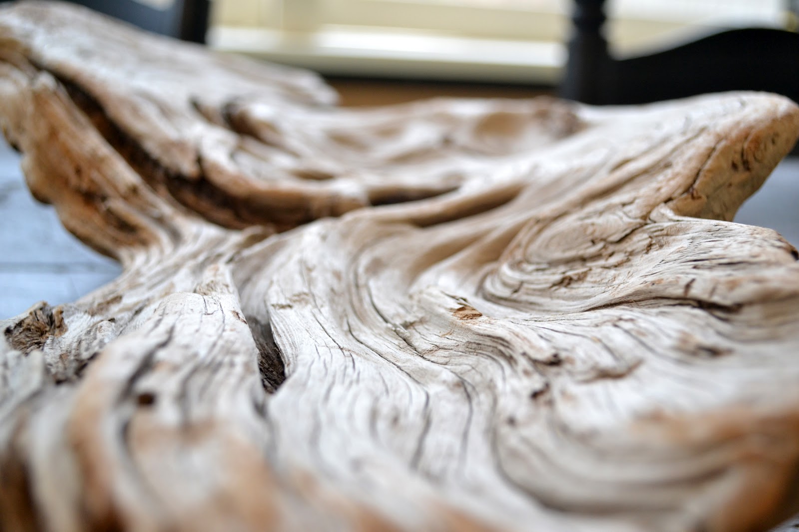 a home in the making {inspire} driftwood and souvenirs