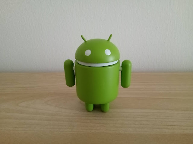 Photo of an Android figurine taken with the rear camera of the Lenovo Tab M8 HD