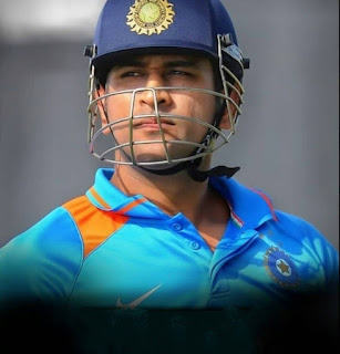 বিজেপিতে যোগ দিচ্ছেন ধোনি , জল্পনা দেশজুড়ে - Dhoni joins BJP, speculation across the country