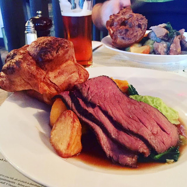Our Guide to the Best Family Friendly Sunday Lunches in the North East - The Broad Chare Pub