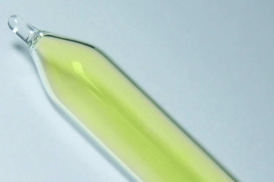 Галоген хлор. Газообразный хлор. Чистый фтор. Чистый фтор. Жидкий фтор.