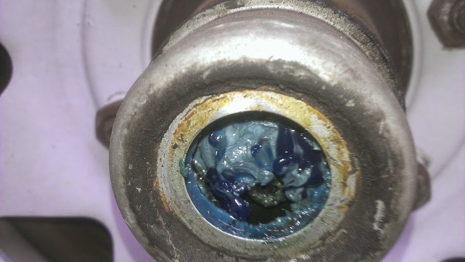 One More Time Around Hot Hubs & Trailer Bearing Grease