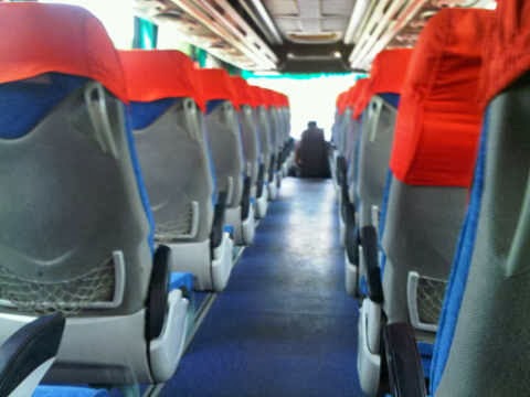 Bus Buah Batu Pariwisata: Mewah, Nyaman, dan Ramah Lingkungan dengan Mercedes-Benz Cooler