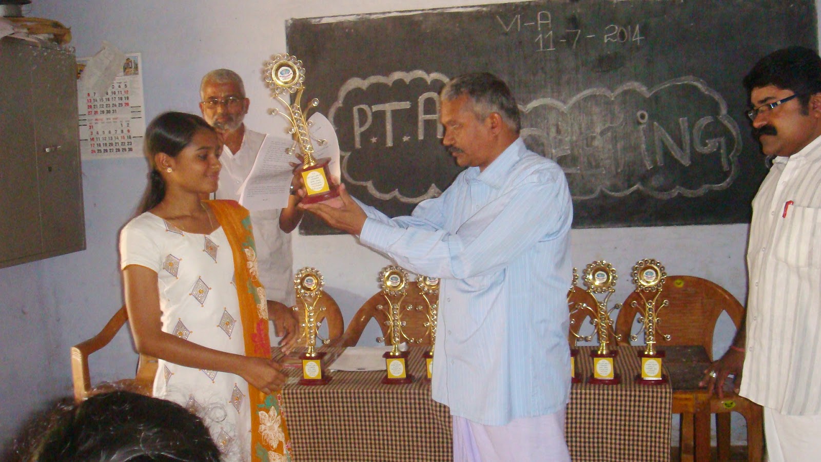 V R C M U P SCHOOL VALLANGHY: +2, SSLC Winners - Anumodhanam 2014