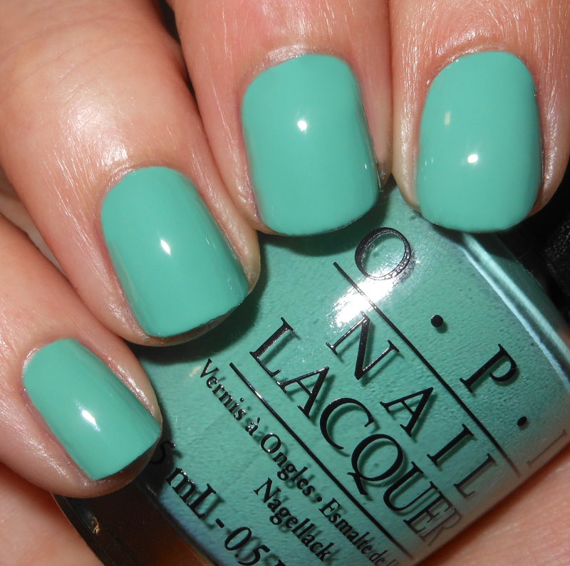 Imperfectly Painted: OPI My Dogsled Is A Hybrid