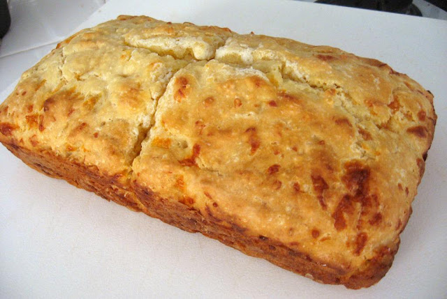 Cheddar Cheese Bread by freshfromthe.com