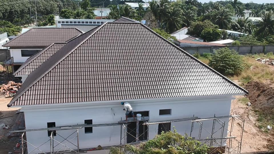 Thợ thi công lợp nhà mái ngói Phan Thiết Bình Thuận