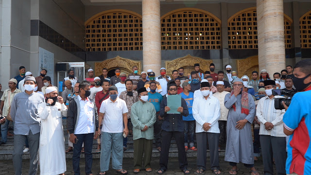 MUI, Ormas dan Tokoh Islam Maluku Desak Inisiator RUU HIP Ditangkap MUI, Ormas dan Tokoh Islam Maluku Desak Inisiator RUU HIP Ditangkap