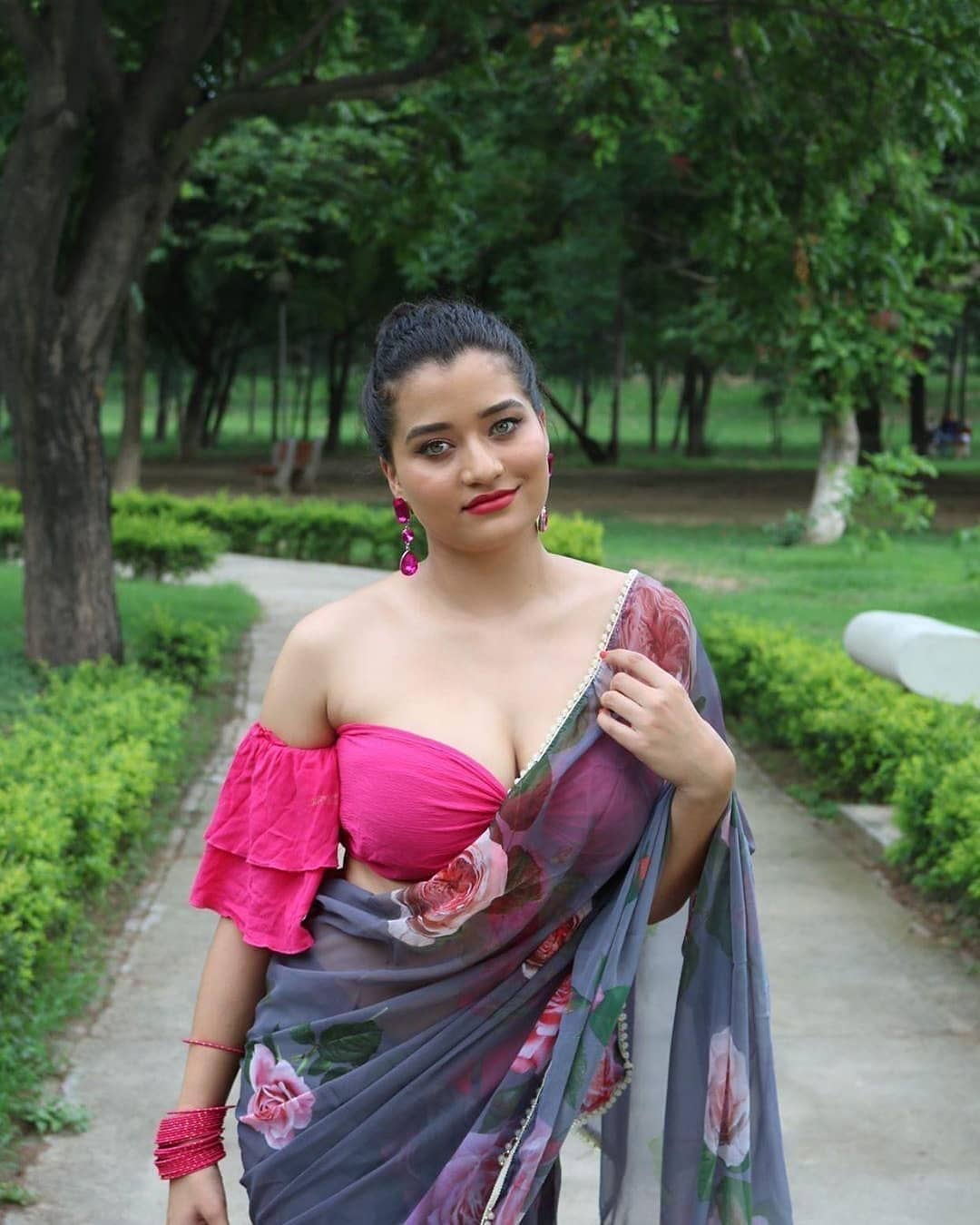saree pics