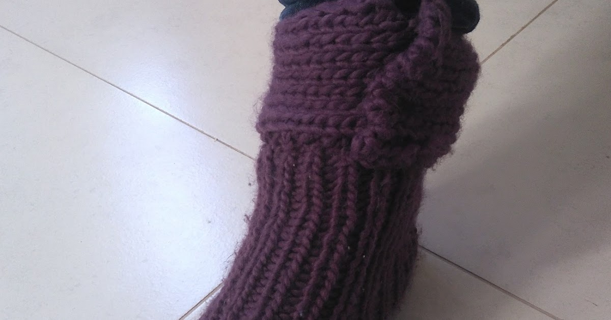 Meia "Moon Socks by DROPS Design"