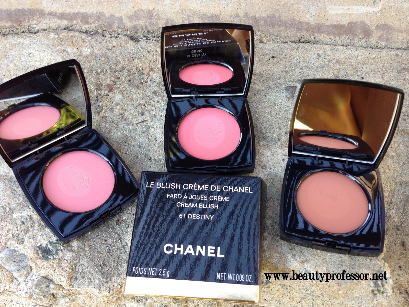 Chanel Lively Rosewood (5) No. 1 de Chanel Lip & Cheek Balm Review