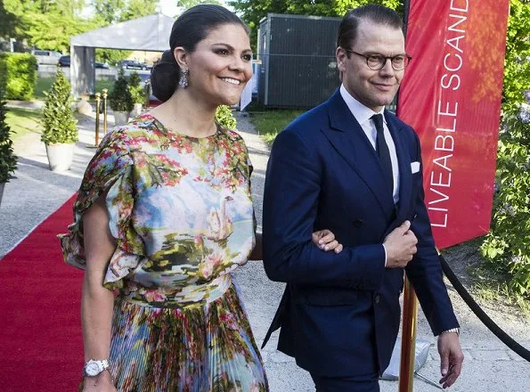 Crown Prince Frederik and Crown Princess Mary, Crown Princess Victoria and Prince Daniel attended a official dinner at Stockholm Eric Ericson Hall