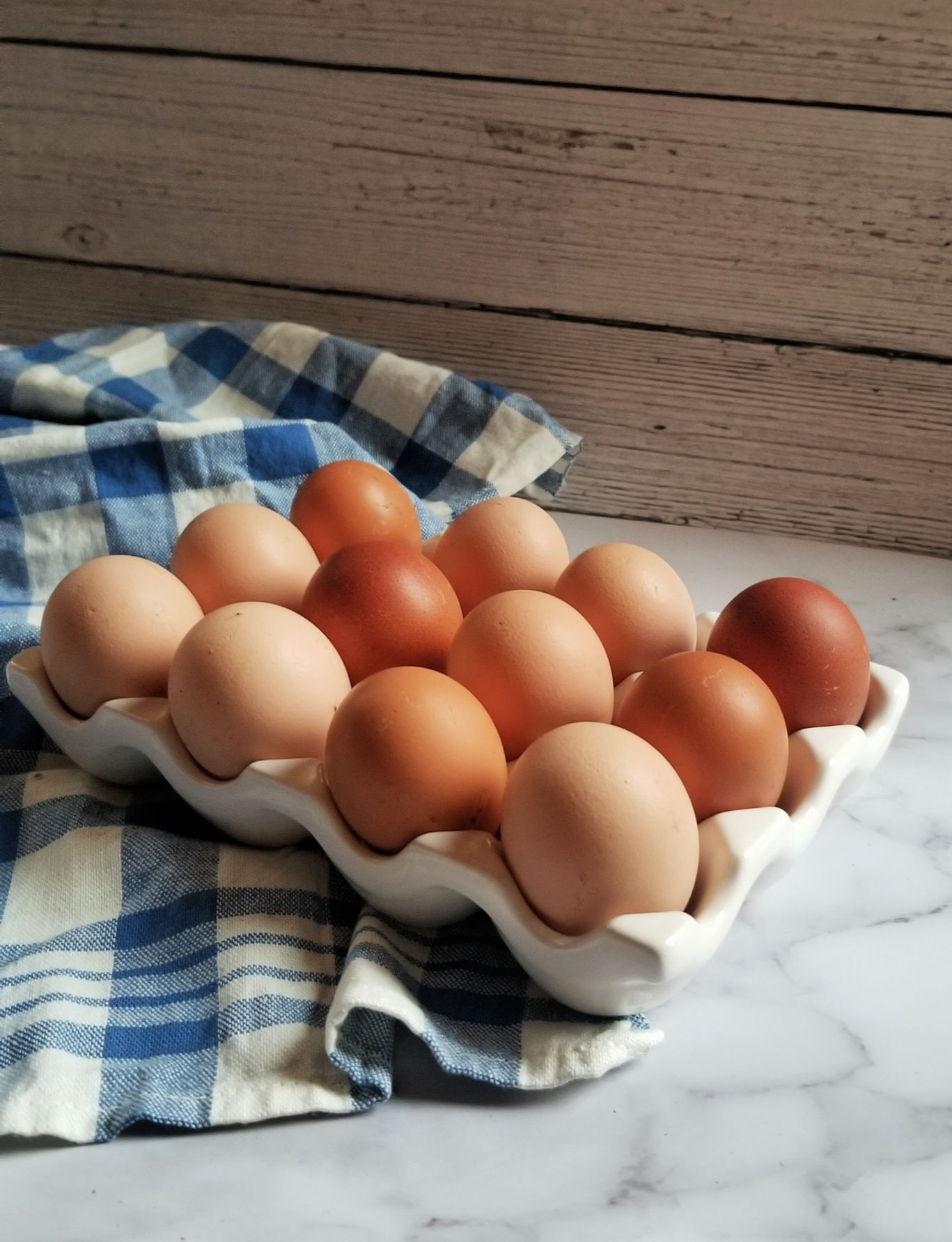 Why Should Eggs Be Stored Pointy End Down? Fresh Eggs Daily®