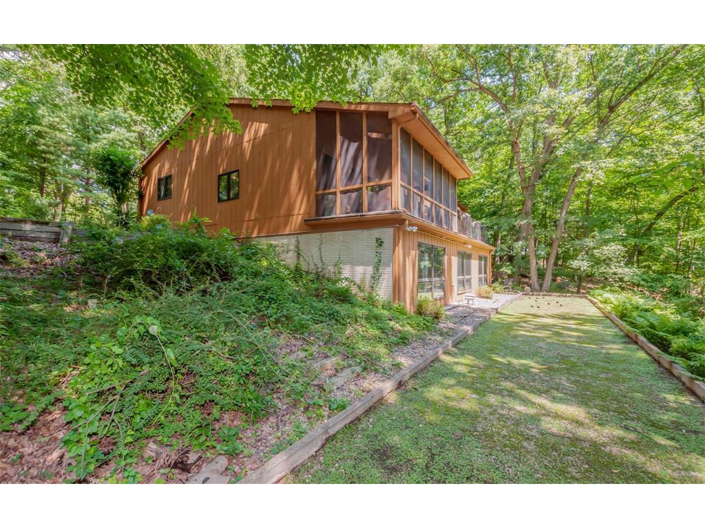 homeincedarrapids 4207 Twin Ridge Court SE, Cedar Rapids Wooded Acreage