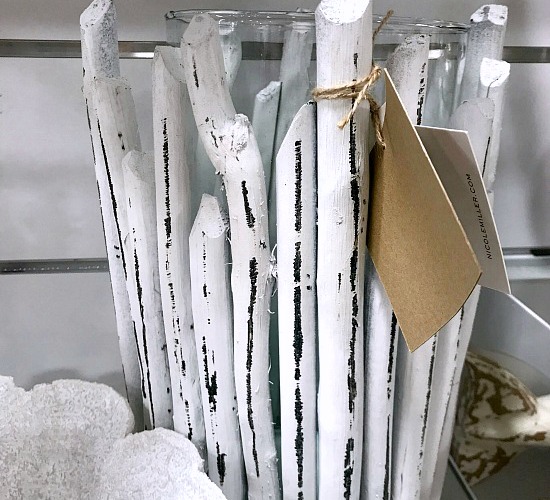 Make a Driftwood Vase for Flowers