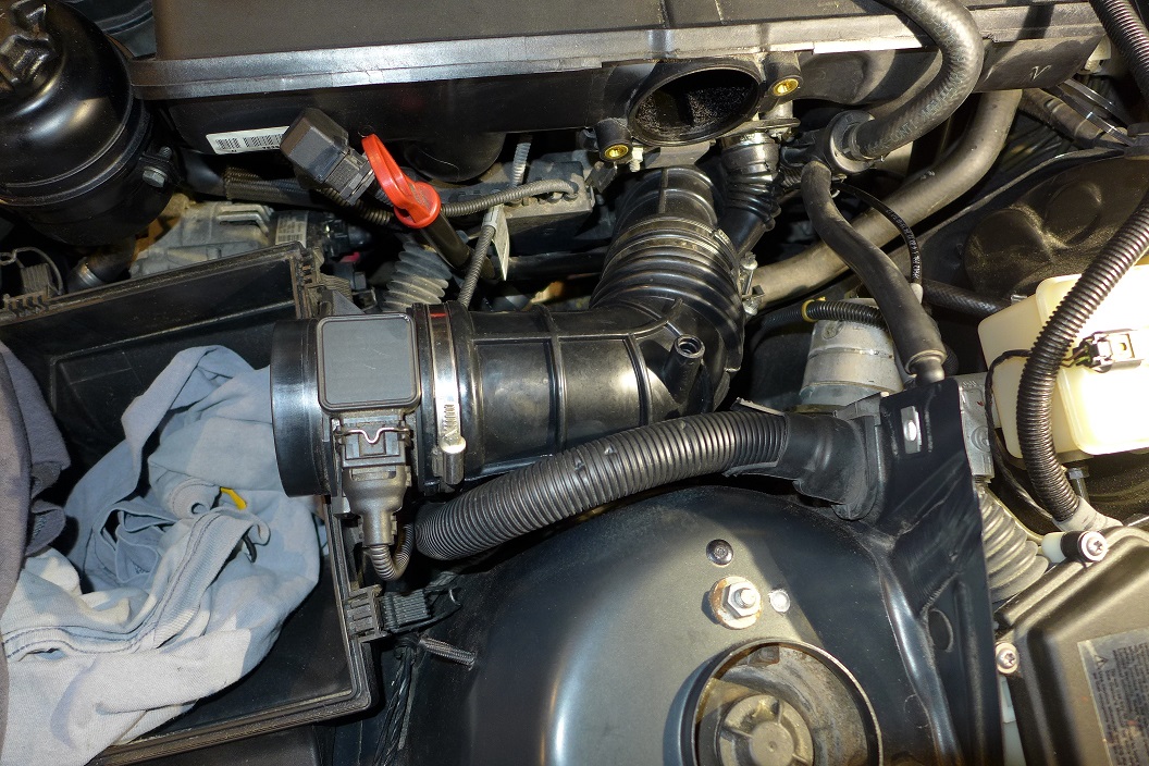 Nails and Sawdust: 05 BMW 325 Failure Code P0491 and P0492