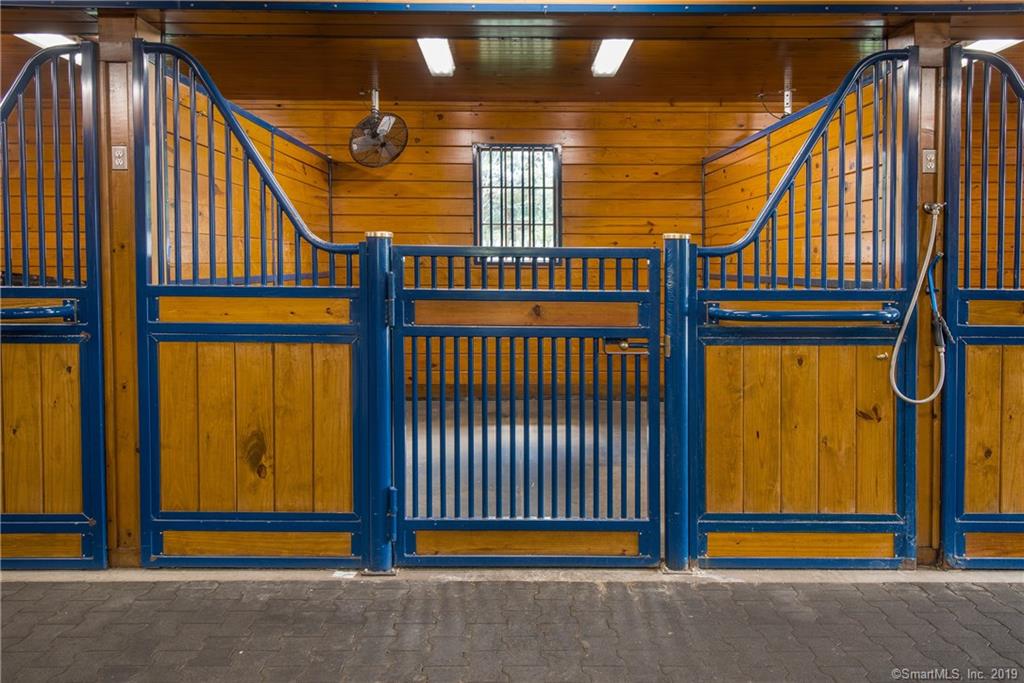 Double H Farm Ridgefield, CT [ Stable Insider ]