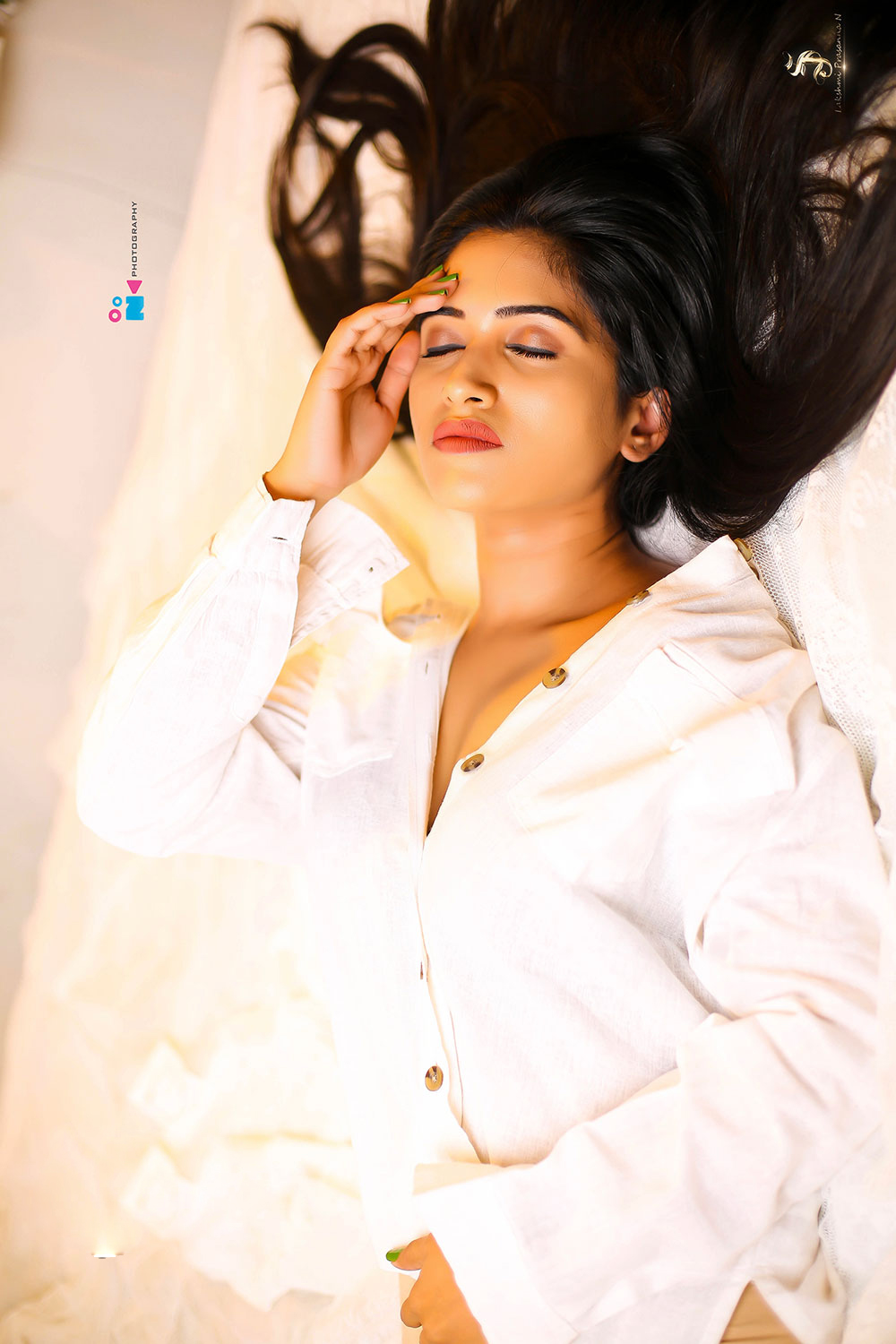  Actress  Sravanthi Chokkarapu Glam Photoshoot 