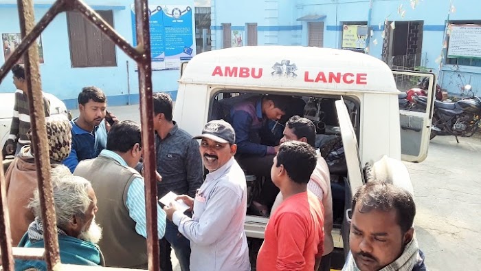 যাত্রী বোঝাই অটোতে ধাক্কা লরির, গুরুতর আহত ৫ যাত্রী