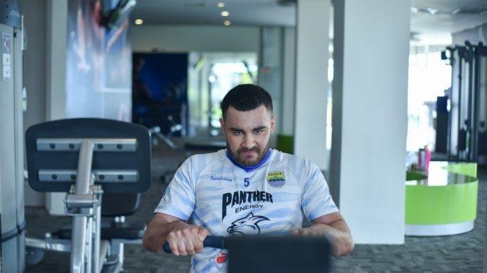 Didepak Persib Bandung, Farshad Noor Gabung Klub Liga 1, Merapat ke Klub Berlogo Singa?