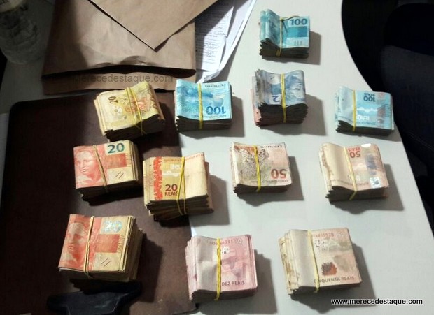Homens são presos com cigarros contrabandeados e mais de 36 mil em dinheiro, no Agreste de Pernambuco