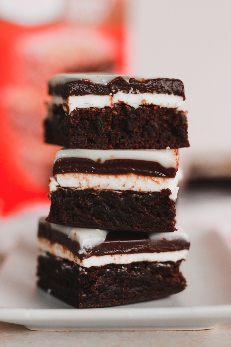 Peppermint Mocha Brownies DuncanHinesHoliday Confessions of a