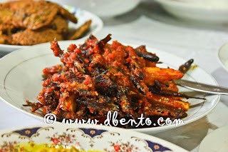 balado ikan bada yang diasap