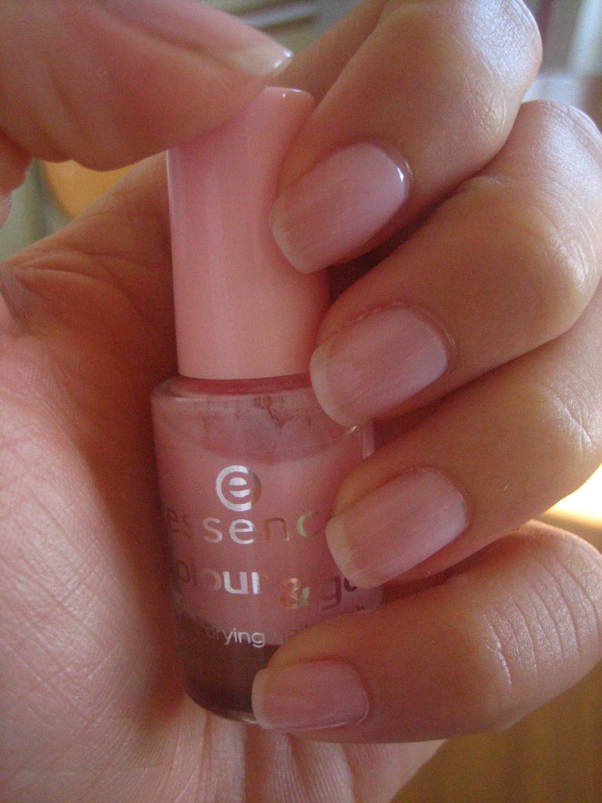 Essence The Gel Nail Polish – Nagellack Wie Gel, Aber Ohne UV-Lampe, Farbe 05 Sweet As Candy