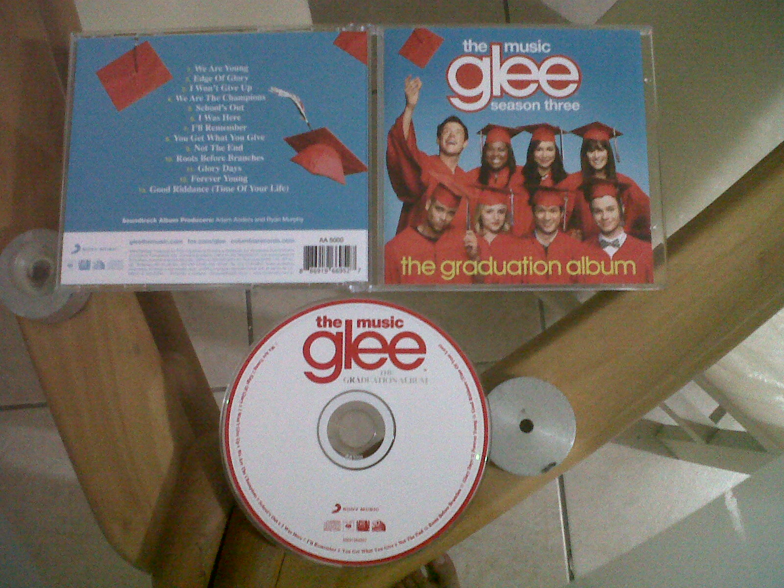 SCHEIßE: Glee, The Music: The Graduation Album