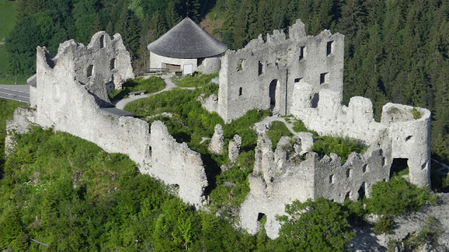 castelli tirolo austriaco