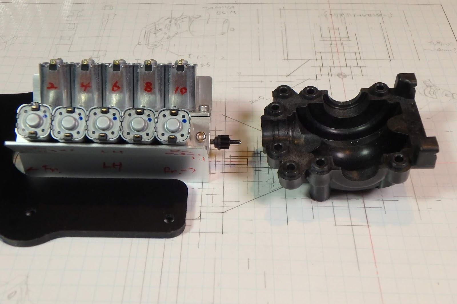 S37Racing: McLaren MP4/5B 2 V10モーターユニット 2