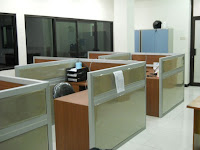 Meja Sekat Kantor - Meja Kubikel - Cubicle Workstation Table