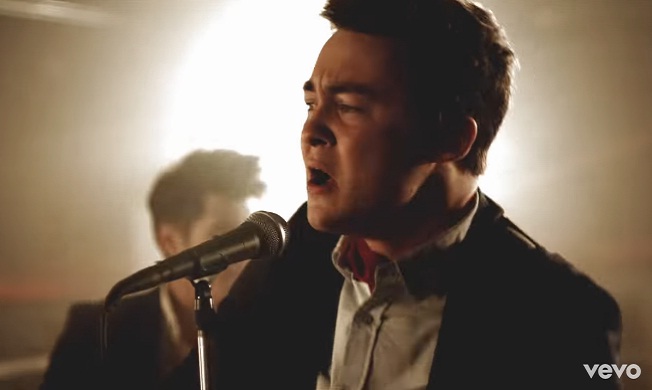 Lirik Lagu Rixton Me And My Broken Heart Terjemahan Lirik Lagu Rixton Me And My Broken Heart Terjemahan