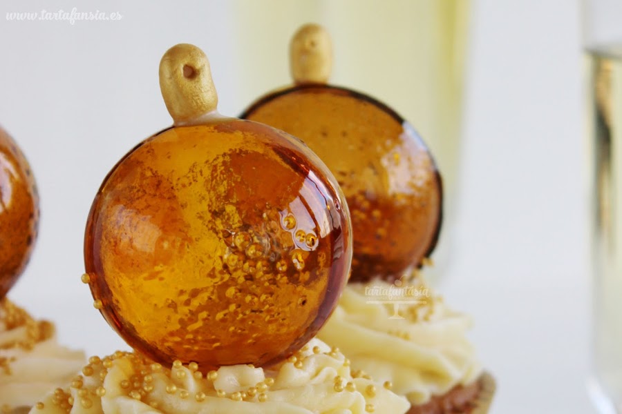 Tutorial Cupcakes de Navidad con bola de cristal comestible