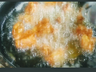 Frying chicken pieces in oil for chicken fry recipe