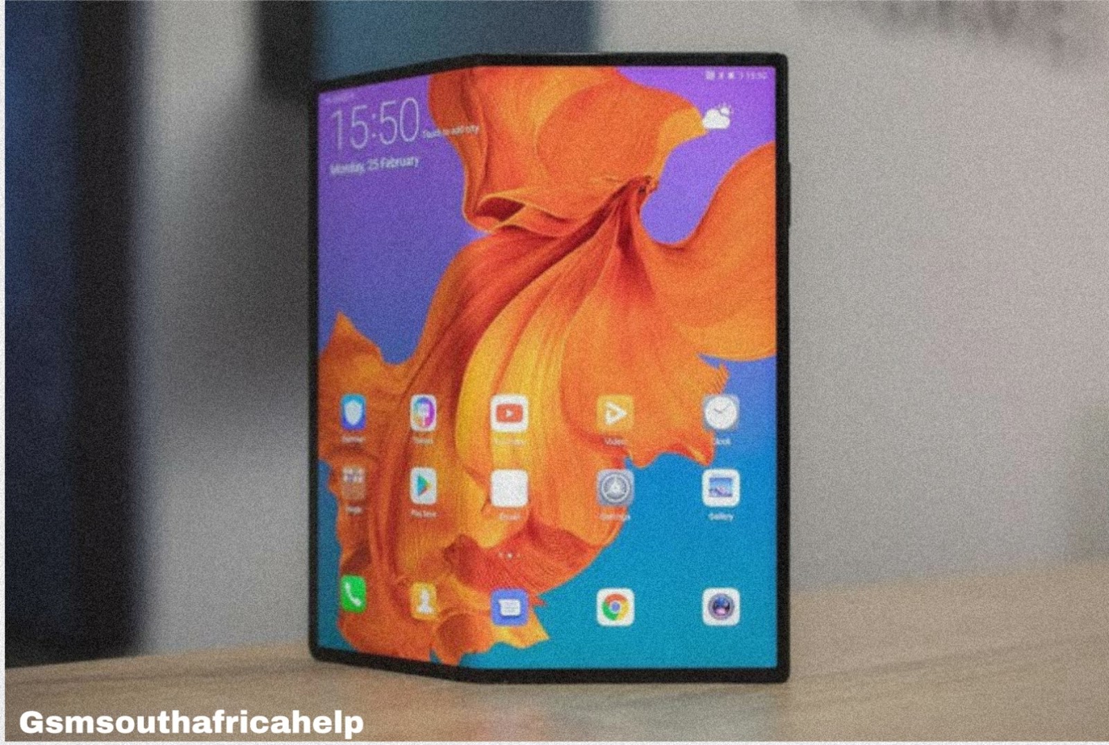 Huawei mate с гибким экраном. Huawei с гибким. Хуавей со складным экраном. Хуавей с гибким экраном. Huawei mate xs.