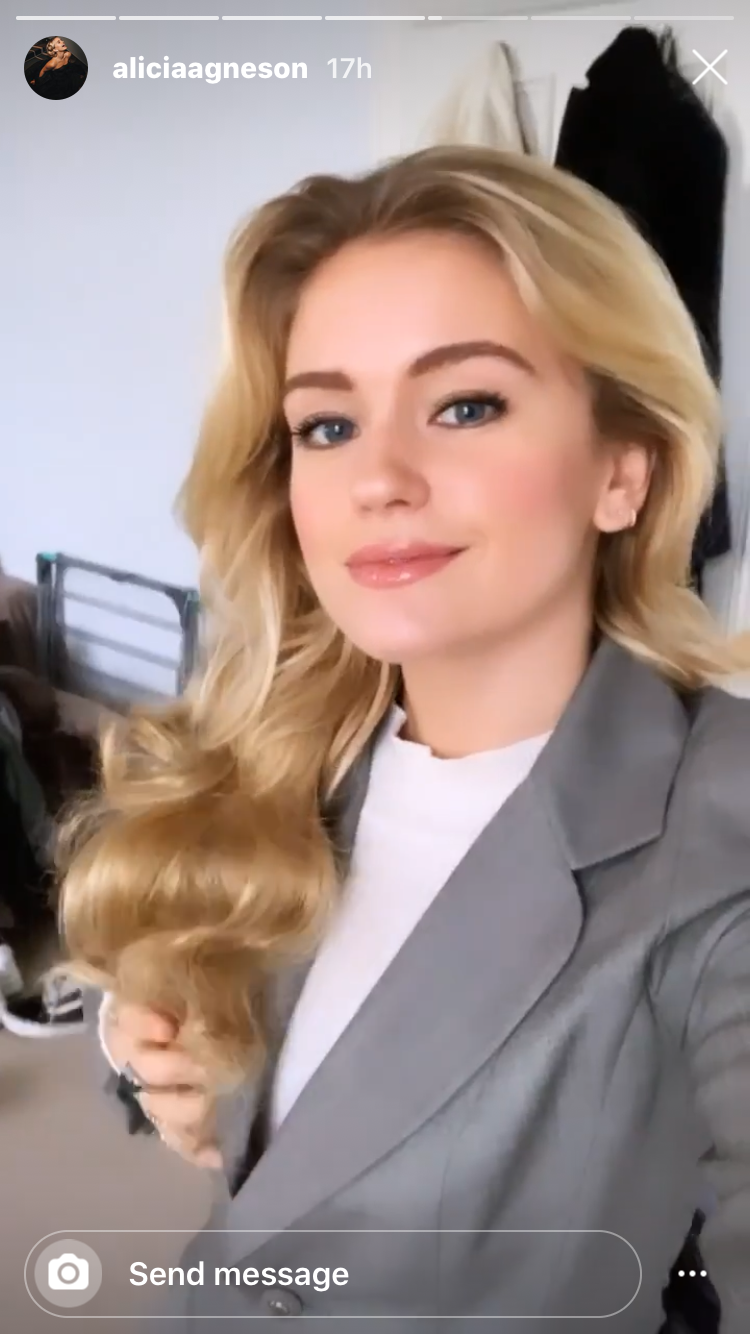 DC COMICS AND ARROWVERSE : Freydis Actress Alicia Agneson is To Hot To ...