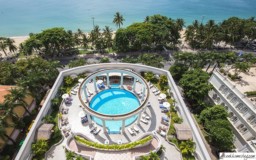 30 Resort Nha Trang giá rẻ đẹp gần biển, có bãi tắm riêng, gần Vinpearl