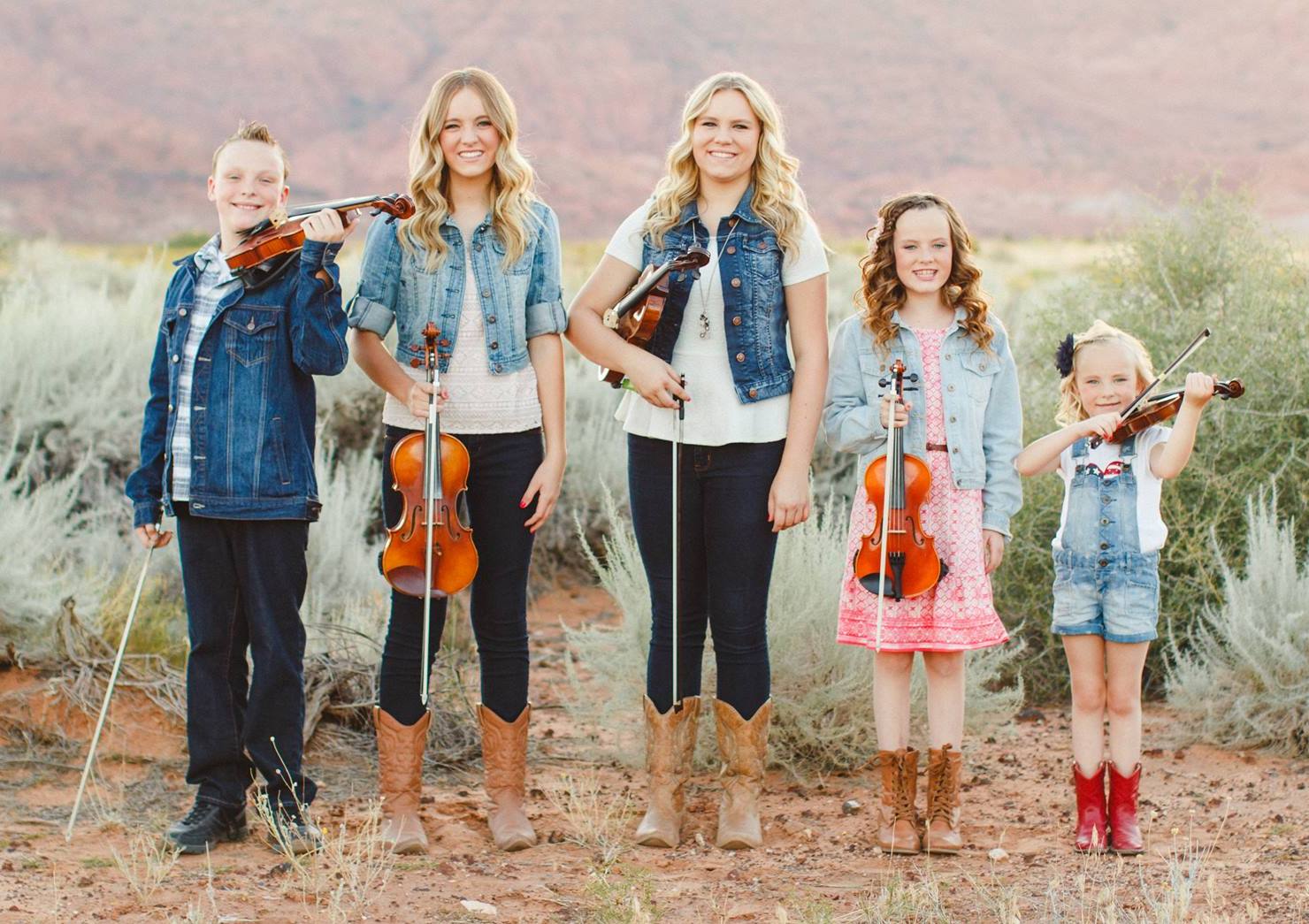 Trying to Stay Calm! The Five Strings are AMAZING!!