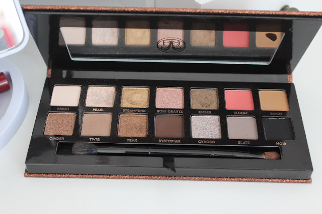 SULTRY ANASTASIA BEVERLY HILLS