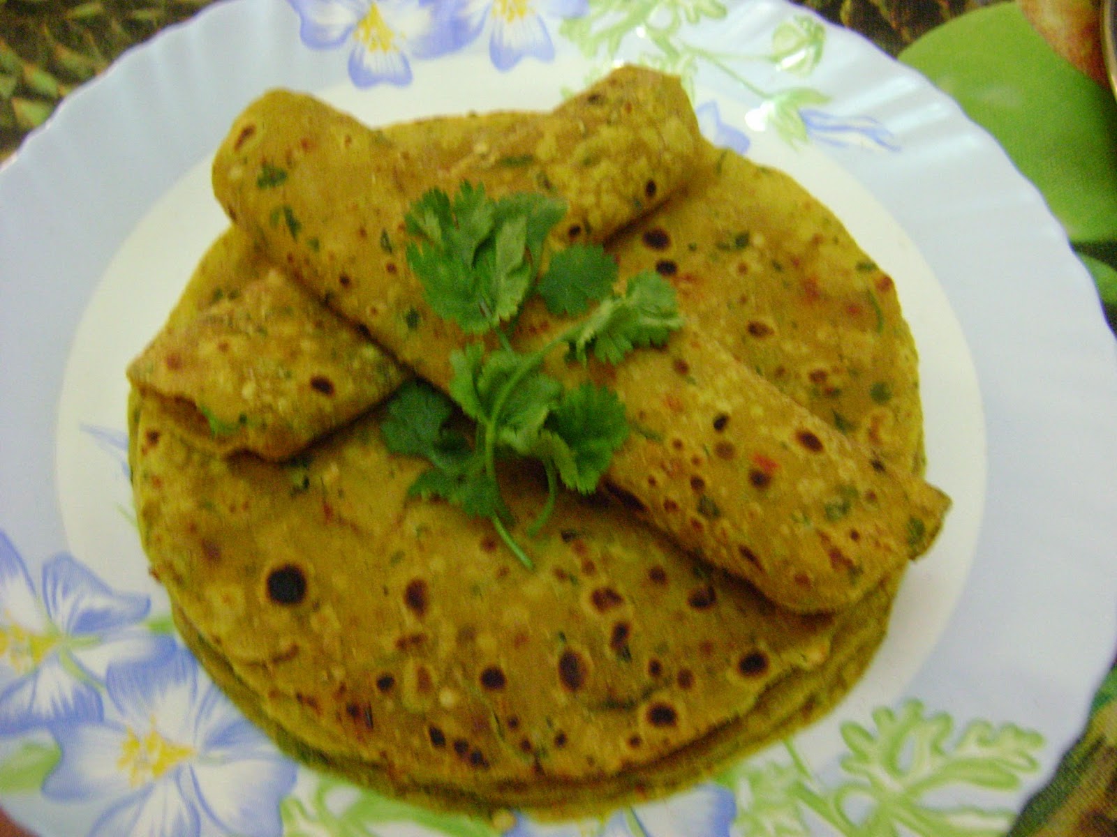 Bethica's Kitchen Flavours Dhania Thepla (Coriander Leaves Thepla