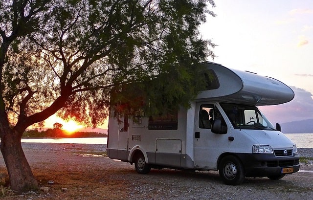 benefits motorhome life retirement rv lifestyle